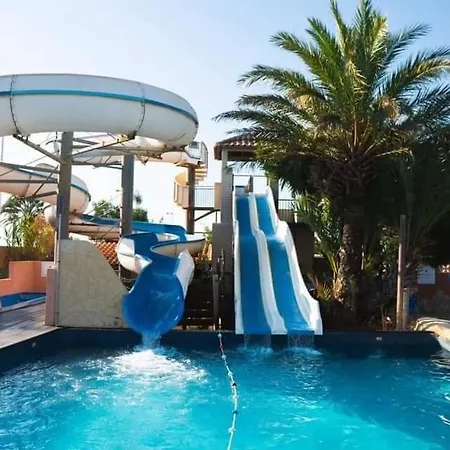 Holiday park Mobil Les Flamants Roses Cathy&robert *